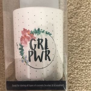 Ceramic Beauty Tools Holder